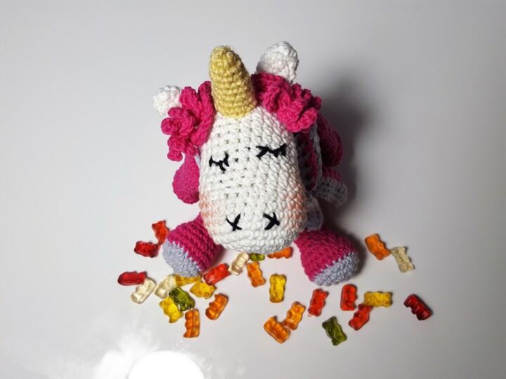 98 Häkelanleitung Einhorn Dose für Feines getarnt als Plüschtier