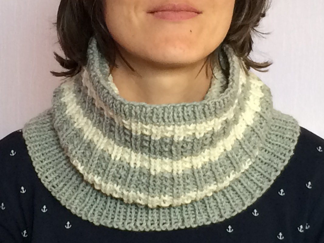 Strickanleitung für Loop im Streifendesign