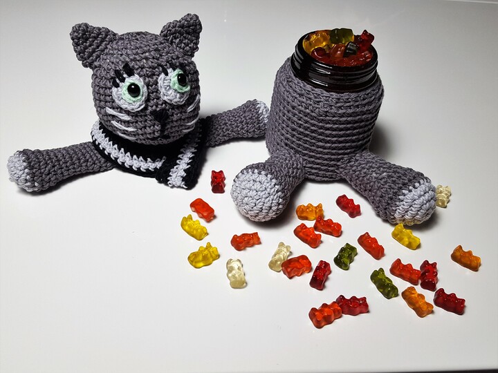 99 Häkelanleitung launische Katze Dose getarnt als Plüschtier