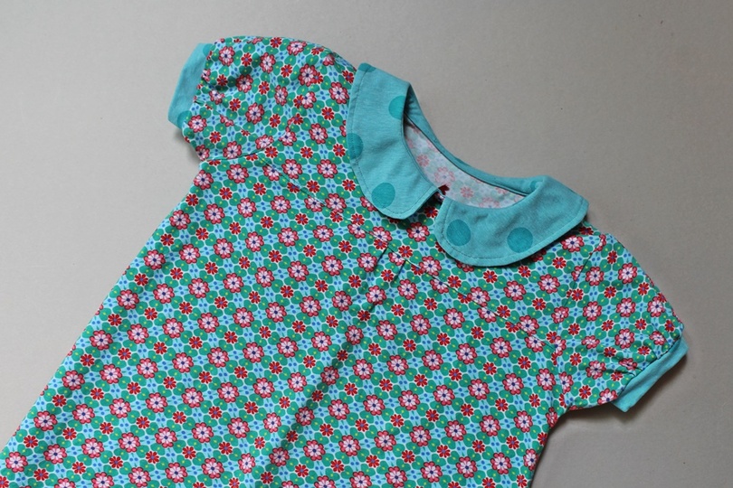 Rita Mädchenkleid im Retrostil Gr. 80-140