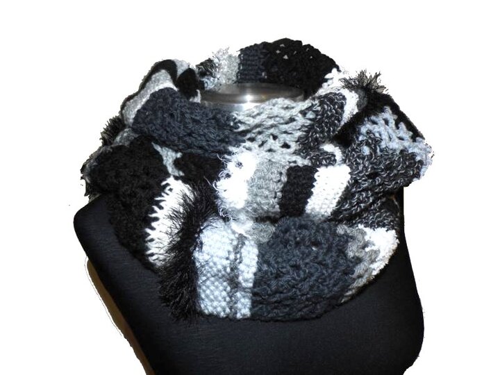 Häkelanleitung * eXtralanger Schal * HäkeL- StricK- MateriaL MiX * Strickanleitung