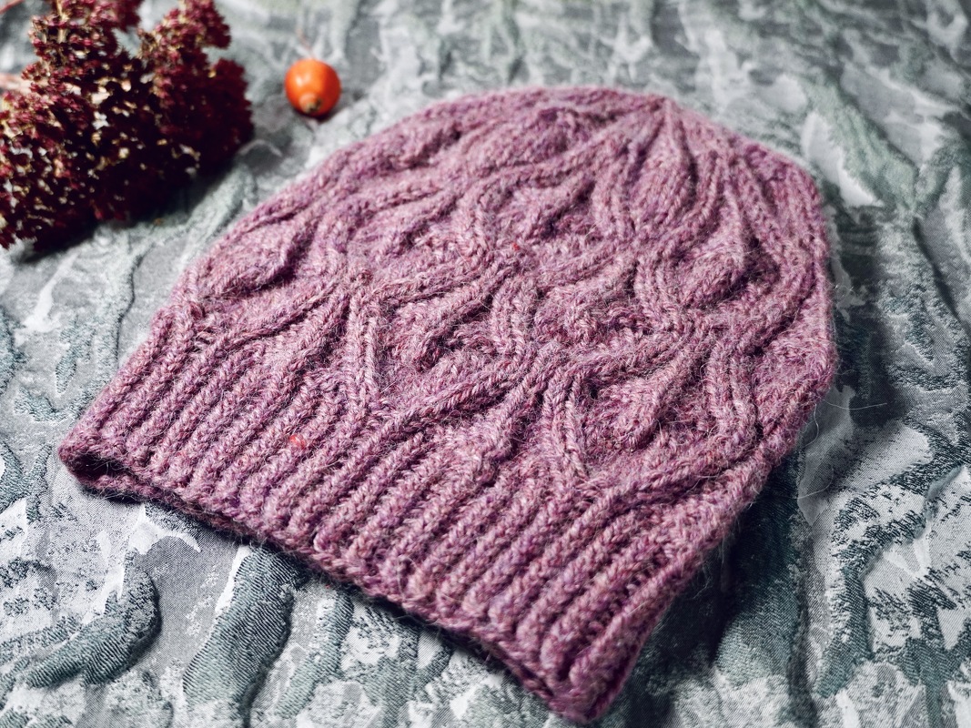 Beanie "Kjellrun", Knitting Pattern, Women One Size