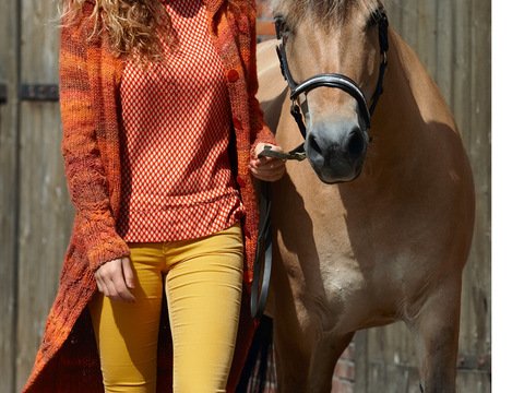 Strickanleitungen im Set: Mantel Sidonia + Kapuzenloop + Mütze