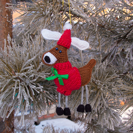 Crochet pattern for Christmas Reindeer Sweater Ornament