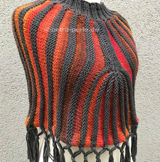 Streifen Poncho