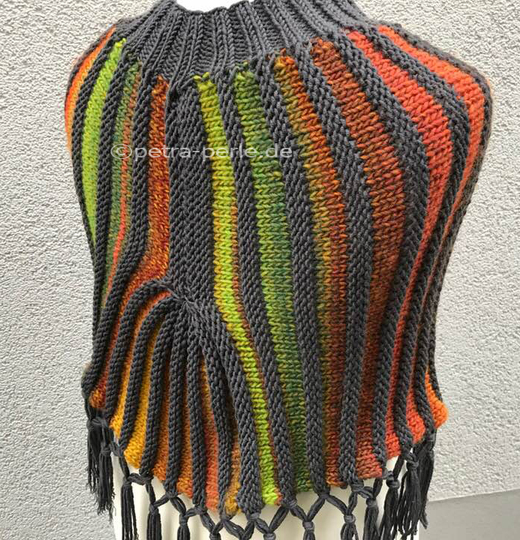 Streifen Poncho