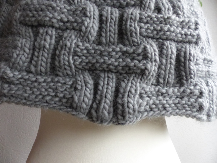 Strickanleitung Cape "Reise nach Brüggen"