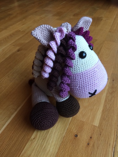 Häkelanleitung Spieluhr Pferd