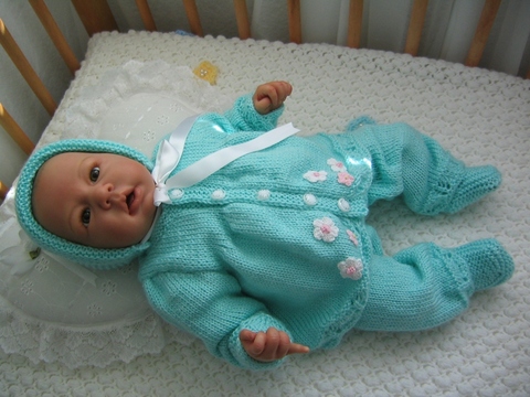 Strickanleitung Modell Lilli für Baby und Reborn Gr.50/56