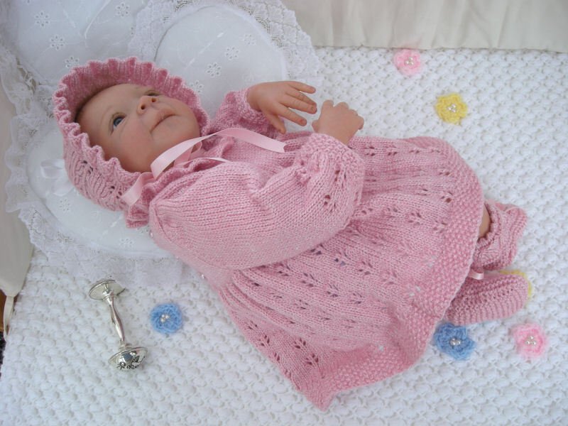 Strickanleitung Babykleid Gitta für Baby und Reborn Gr.50/56