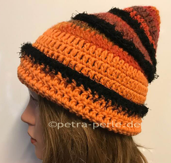 Stylische  Mütze "YVI"