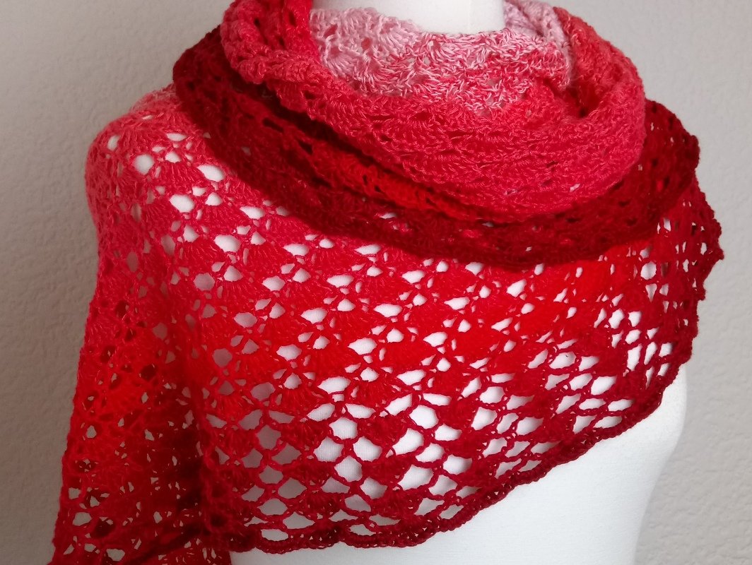 Häkelanleitung Dreieckstuch "Morgenröte" aus einem Bobbel 1000m, 3-fädig - Bild 2