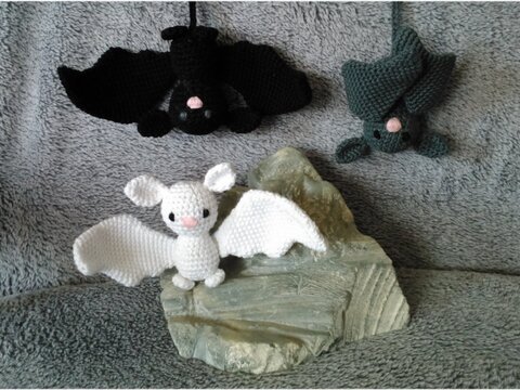 Fledermaus Häkelanleitung Taschenbaumler, Anhänger