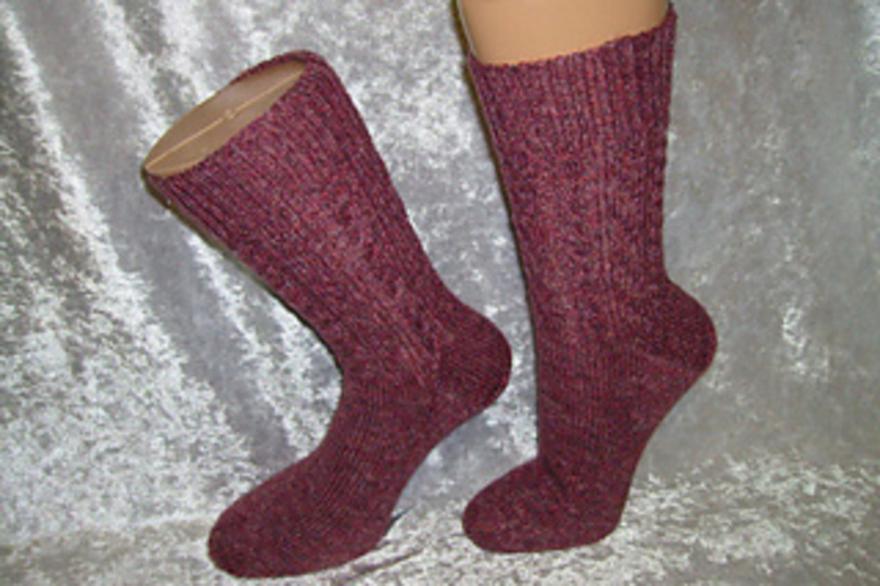 Sockenmuster gemeinsam durch Höhen und Tiefen