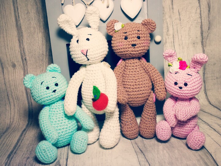 Süße Freunde Bärchen und Häschen häkeln