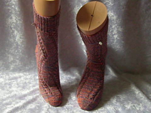 Sockenmuster unruhige Gewässer