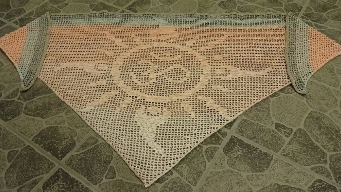 Motivtuch "Sonnengruß", Häkelanleitung