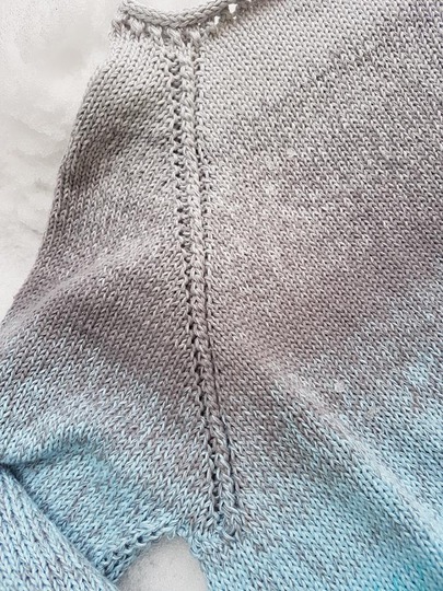 Strickanleitung "Eiskönigin" für einen Pullover mit Raglantechnik