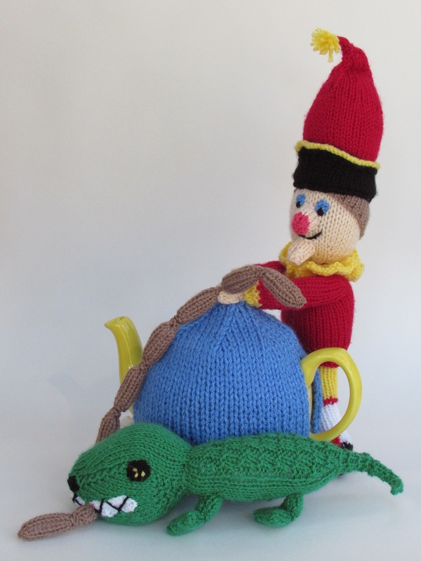 Mr Punch Tea Cosy Knitting Pattern