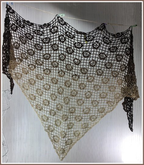 Tuch "Seifenblasen" mit 1 BOBBEL-COTTON von Woolly Hugs