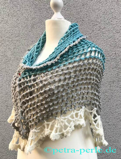 Luftiges „Frühlingstuch“ mit ganz neuem Muster