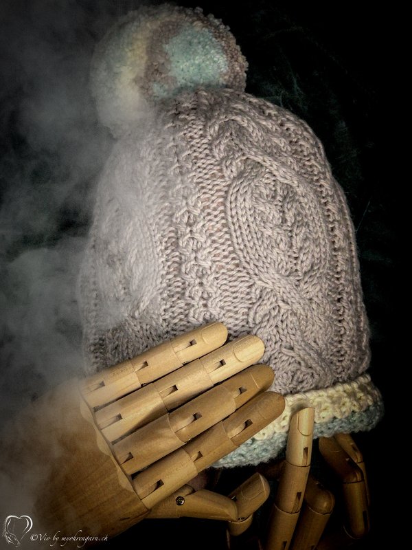 Zopfmütze Annika gestrickt (Kopfumfang 54-59cm)