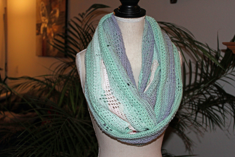 Crochet pattern: Infinity Scarf "Heartbeat" - absolutely romantic ♥