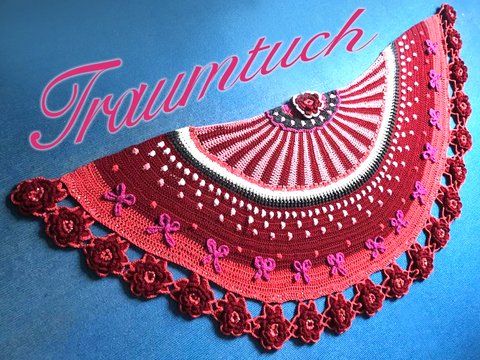 Petra Perles  „Traumtuch“