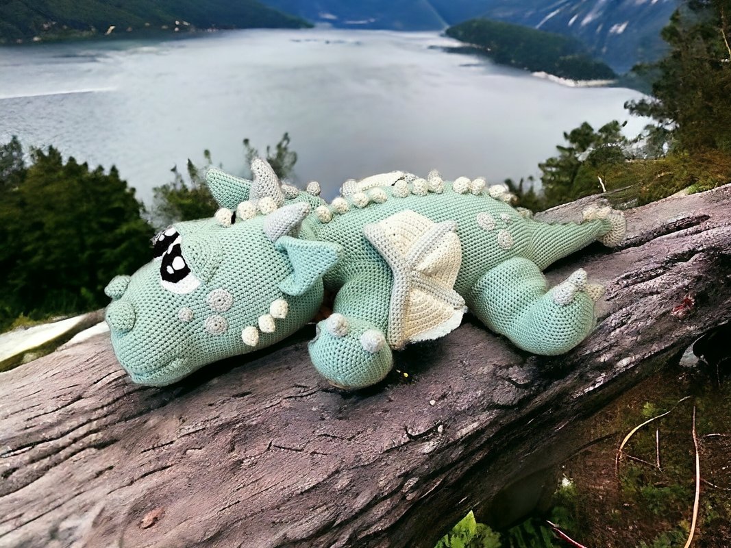 Jax the dragon XXL - Image 2