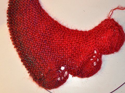 Strickanleitung * Dreieckstuch mit Blätterrand "Evergreen"