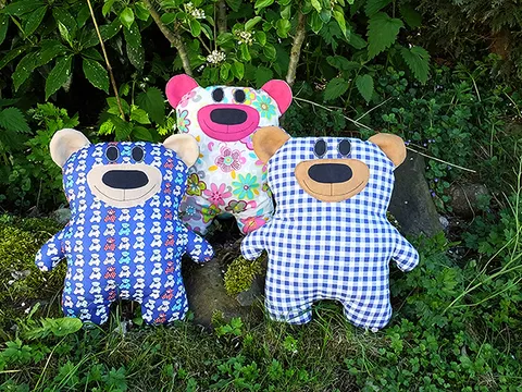 Teddy Bär Kuscheltier Kissen Bärbel Freebie Schnittmuster Teddybär 36x38cm