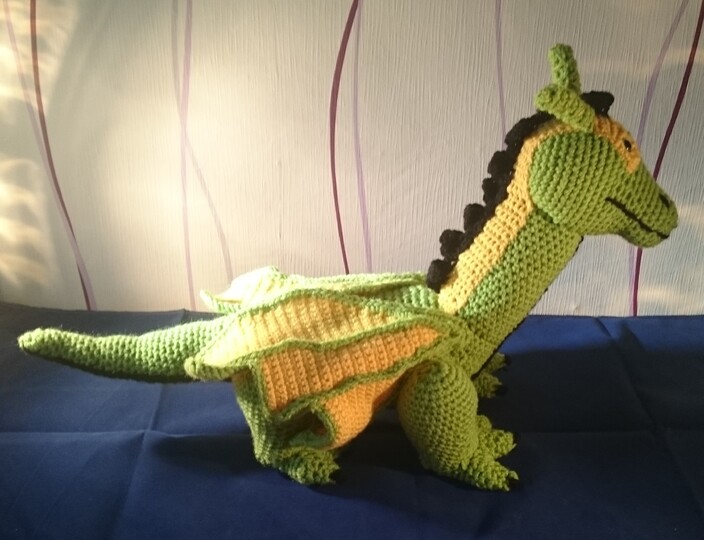 Grüner Drache Amigurumi