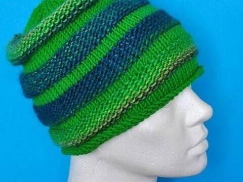 Strickanleitung * Strickmütze “Akkordion” reversi mit Größentabelle