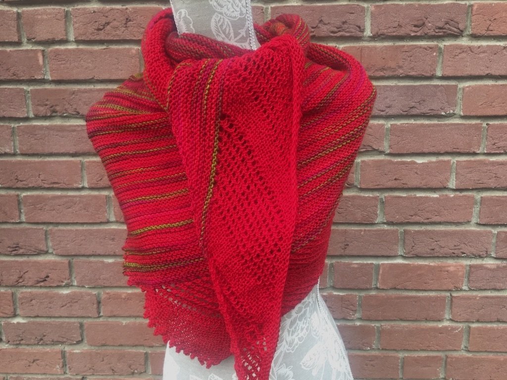 Strick-Anleitung Dreieckstuch "Lady in Red"