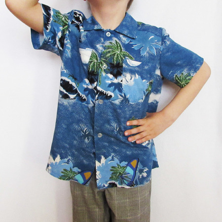 Shirt for boys and girls. Long and short sleeves. Sizes: 1-8 to fit children 1 to 8 years old.