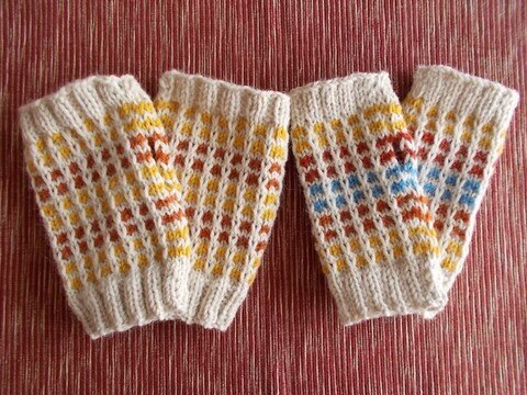 Pulswärmer im Partnerlook - Resteverwertung - ganz einfache Strickanleitung