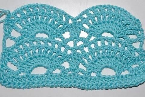 Schnell gehäkelte Probe mit Fächermuster in Türkis