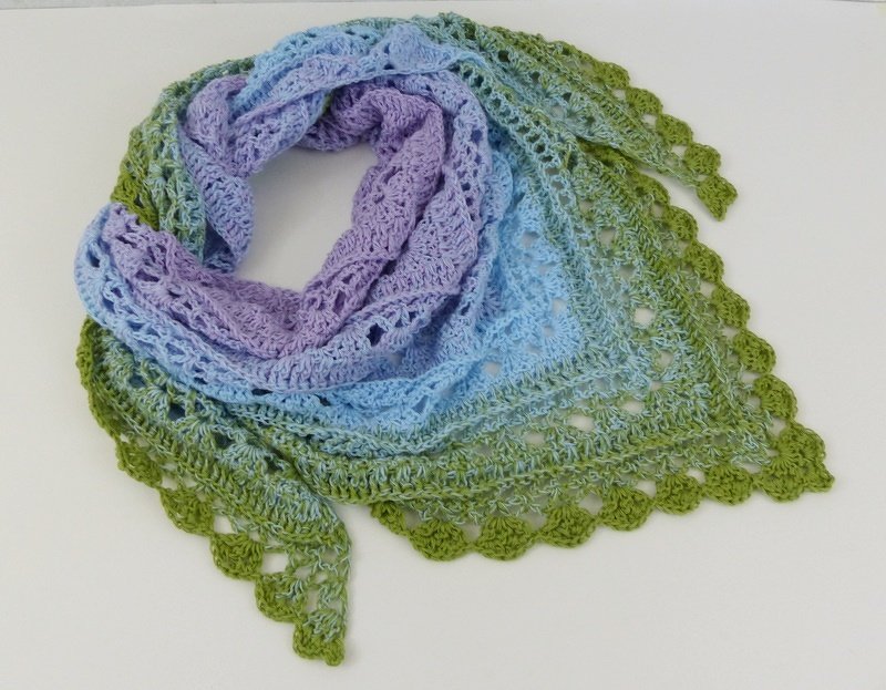 "In'finito 3.0" gehäkeltes Dreieckstuch / Endlostuch / Stola - Bild 2
