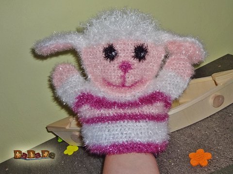 Bade-, Wasch-Handschuh Schaf, gehäkelt von Dadade