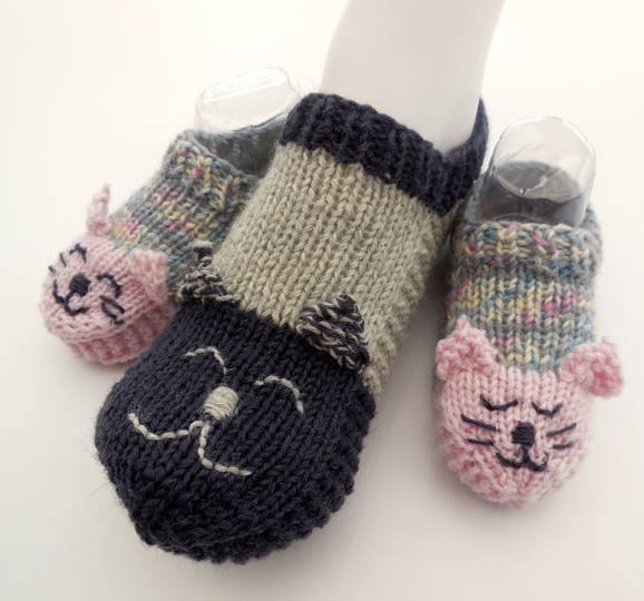 Spar-Set Katzensocken - Hausschuhe - Kinder und Erwachsene - Universalgröße