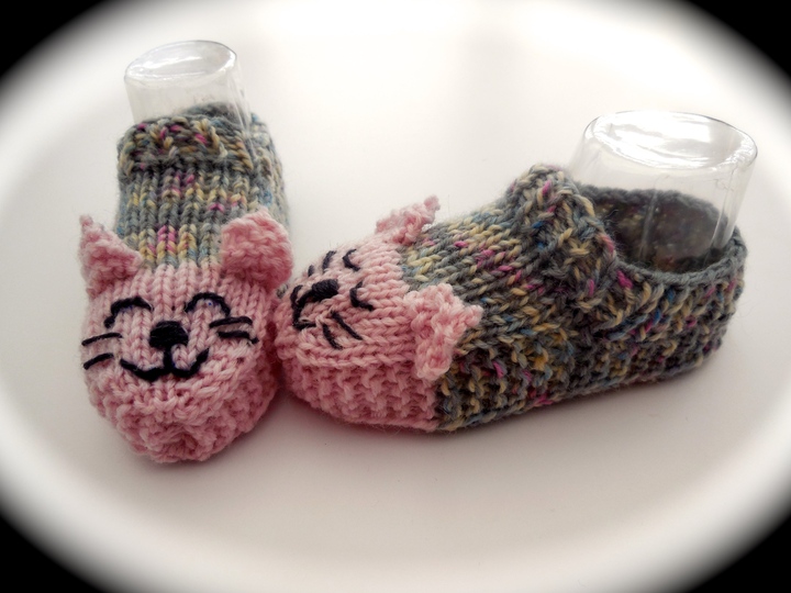 Spar-Set Katzensocken - Hausschuhe - Kinder und Erwachsene - Universalgröße