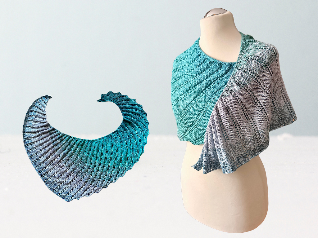 Drachenschwanz-Stricktuch in Türkis und Grau, liegend und drapiert