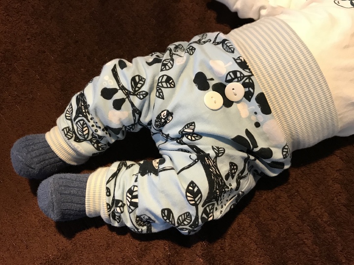 Pumphose Gr. 56-98 - Schnittmuster & Nähanleitung - Baby & Kind