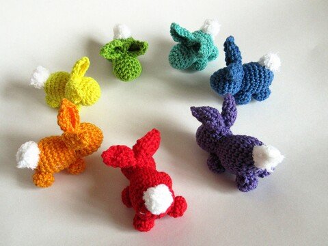 Häkelanleitung Bunte Häschen