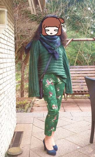 Pullover mit grossem Ärmel ( die einstellen kann)