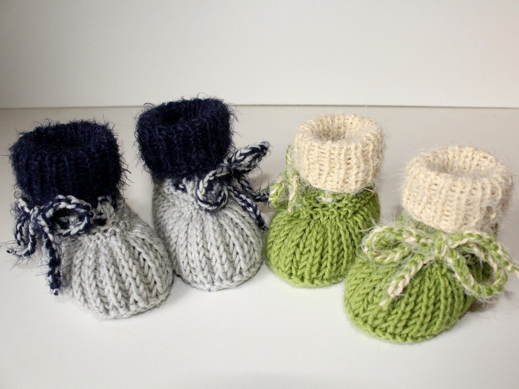 Strickanleitung Babyschuhe, Booties im Patentmuster, 9 cm und 10 cm
