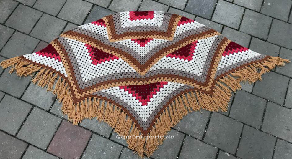 Dreieckstuch „NTSCHOTSCHI“