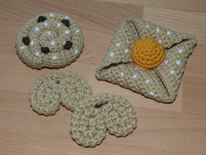 Häkelanleitung für Blätterteig-Gebäck: Schnecke, Schweineohr, Plunder