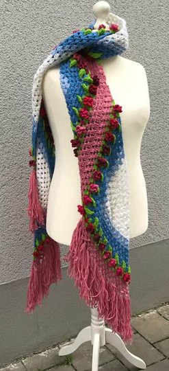 romantischer Blumenschal "Sommertag“