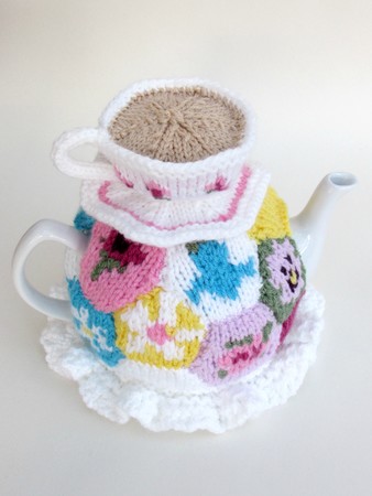 Granny Patchwork Tea Cosy